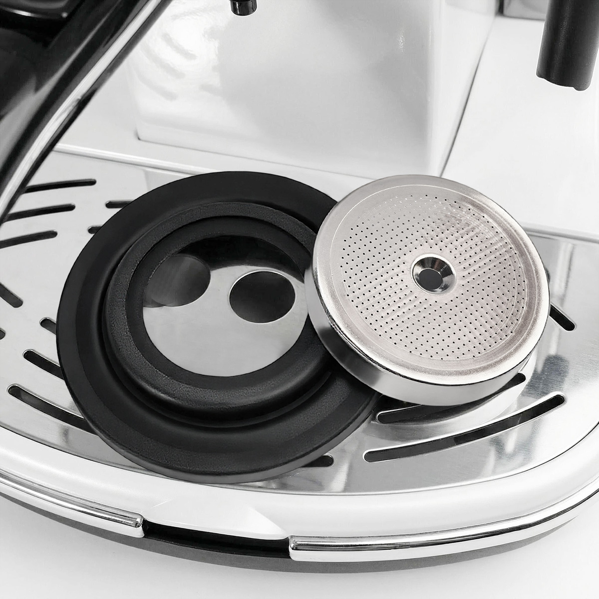 Delonghi Espresso Magnifica - デロンギ ECO310/150/155/200/220/330/260/270/450 などのモデルに対応する、グループヘッドガスケットシール（シャワースクリーン）。 コーヒーマシン