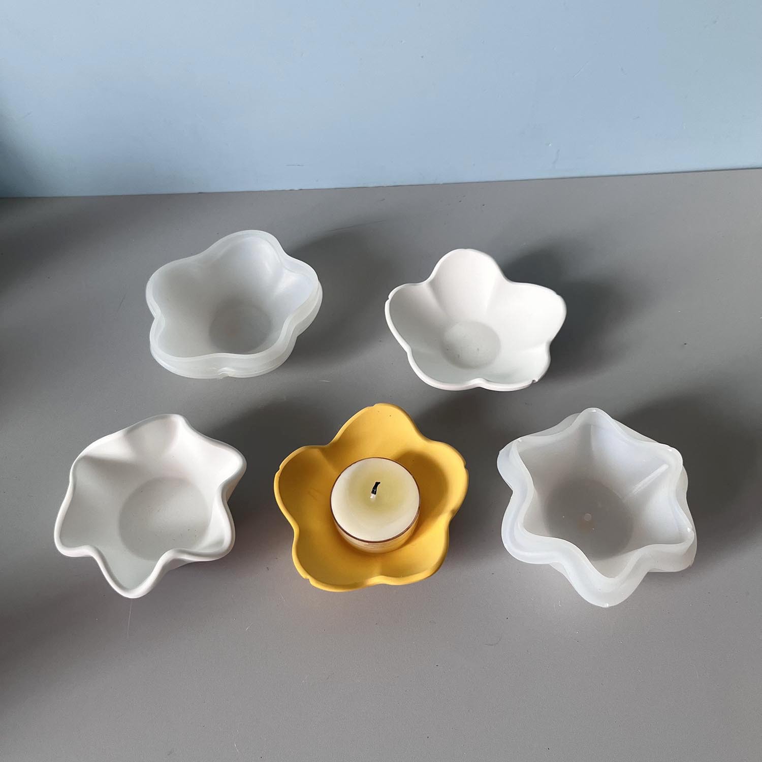 創造的な曲線エッジのキャンドルボウルシリコンモールド DIY - Potsticker Mold のレビューと価格