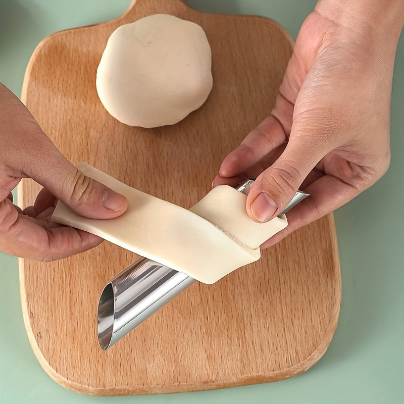 ステンレス製のカンノーリチューブ、ノンスティッククリームホー - Danish Pancake Pan のレビューと価格